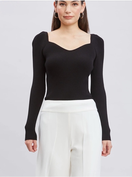 Elie Tahari Tops - NWT Elie Tahari Contour Neck Rib Sweater
